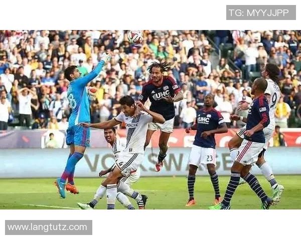 新英格兰革命与白帽的对决：一场关于创新与传统的较量