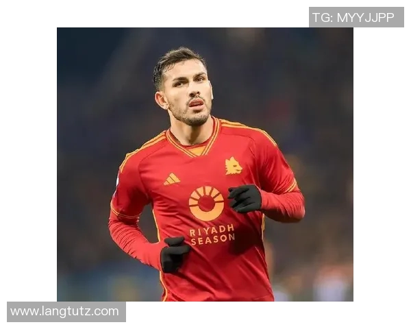 罗马对阵萨索洛精彩比分揭晓赛季精彩瞬间回顾